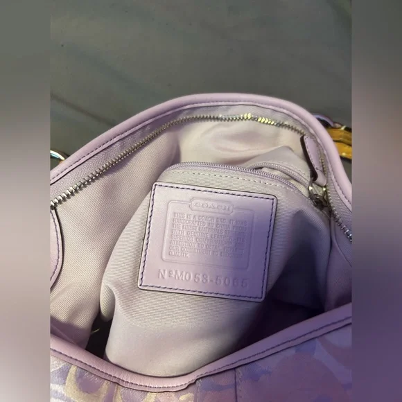 Purple coach bag used - Picture 4 of 4